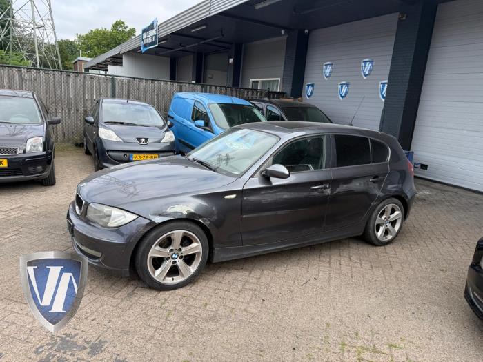 BMW 1-Serie Vehículo de desguace (2008)