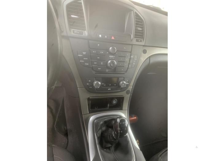 Opel Insignia Sports Tourer 1.8 16V Ecotec Épave (2009, Gris)