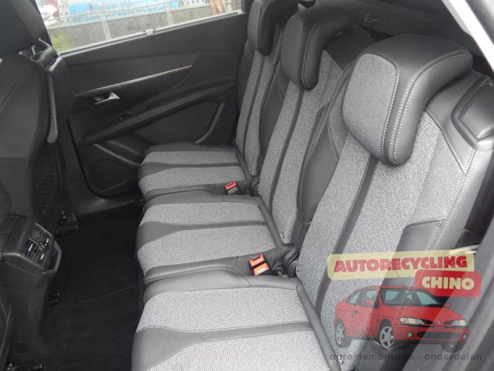 Peugeot 5008 II 1.6 BlueHDi 120 Skrotfordon (2018, ANTRACIET)