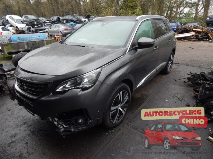 Peugeot 5008 II 1.6 BlueHDi 120 Skrotfordon (2018, ANTRACIET)