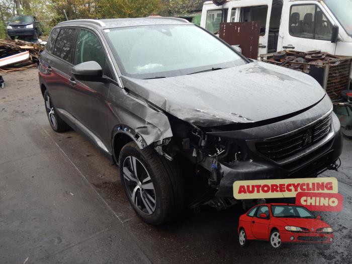Peugeot 5008 II 1.6 BlueHDi 120 Skrotfordon (2018, ANTRACIET)