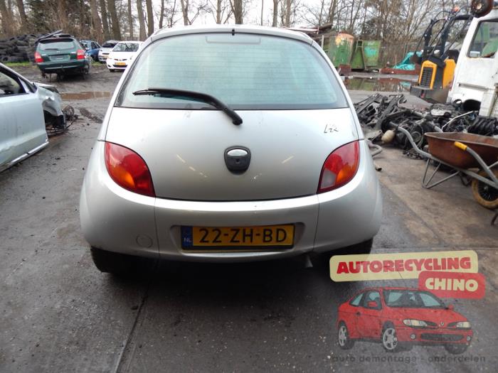 Ford Ka I 1.3i Épave (2008, Gris)