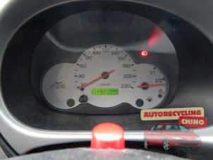 Ford Ka I 1.3i Épave (2008, Gris)