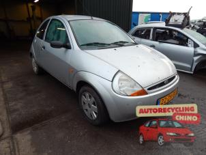Ford Ka I 1.3i Épave (2008, Gris)