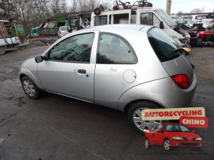 Ford Ka I 1.3i Épave (2008, Gris)
