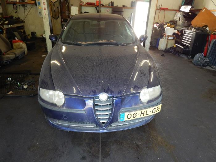 Alfa Romeo 147 1.6 Twin Spark 16V Vehículo de desguace (2001, Azul)