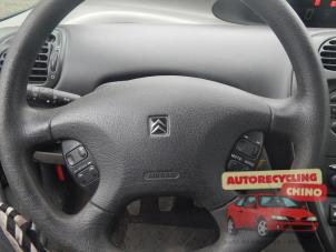 Citroen Xsara Picasso 1.8 16V Épave (2002, Gris)