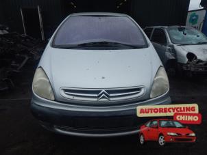 Citroen Xsara Picasso 1.8 16V Épave (2002, Gris)