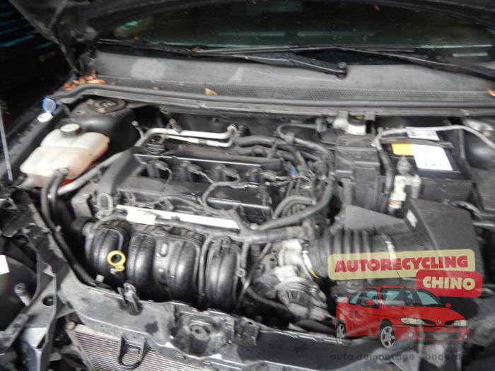 Ford Focus 2 Wagon 1.8 16V Vehículo de desguace (2006, Negro)