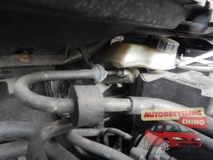Ford Focus 2 Wagon 1.8 16V Vehículo de desguace (2006, Negro)