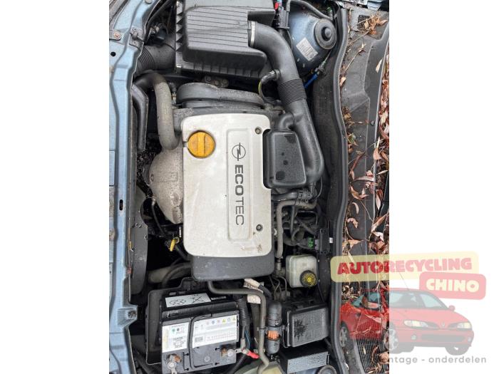 Opel Astra G Caravan 1.6 16V Skrotfordon (1999, BLAUW)