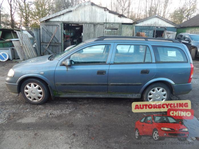 Opel Astra G Caravan 1.6 16V Skrotfordon (1999, BLAUW)