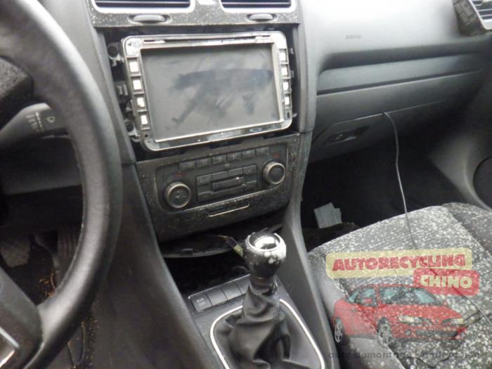 Volkswagen Golf VI 1.4 TSI 122 16V Épave (2009, Gris)