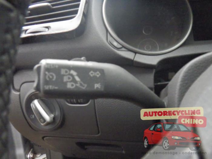 Volkswagen Golf VI 1.4 TSI 122 16V Épave (2009, Gris)