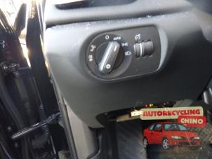 Audi Q3 1.4 45 TFSI e 16V Épave (2018, Noir)