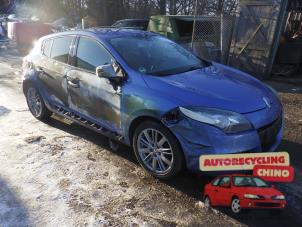 Renault Megane III Berline 1.4 16V TCe 130 Samochód złomowany (2010, Metalik, Niebieski)
