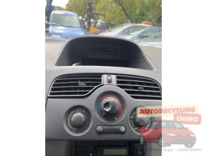 Renault Kangoo Express 1.5 dCi 105 FAP Samochód złomowany (2009, Szary)
