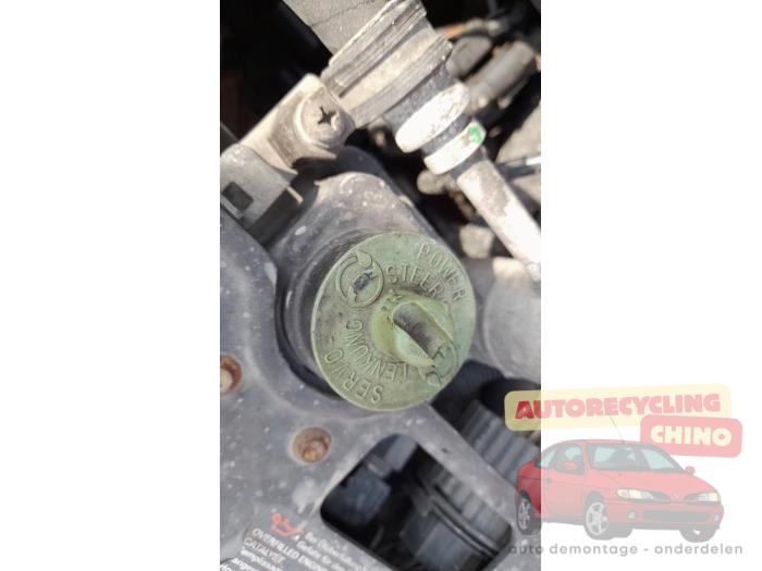 Volkswagen Polo III 1.6i 75 Skrotfordon (1999, BLAUW)