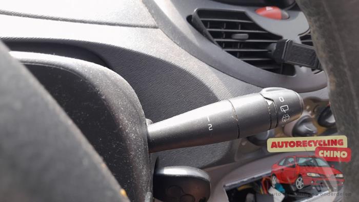Renault Twingo II 1.2 Épave (2008, Bleu)