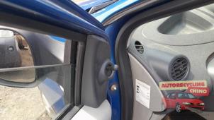 Renault Twingo II 1.2 Épave (2008, Bleu)