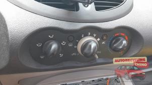 Renault Twingo II 1.2 Épave (2008, Bleu)