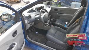Renault Twingo II 1.2 Épave (2008, Bleu)