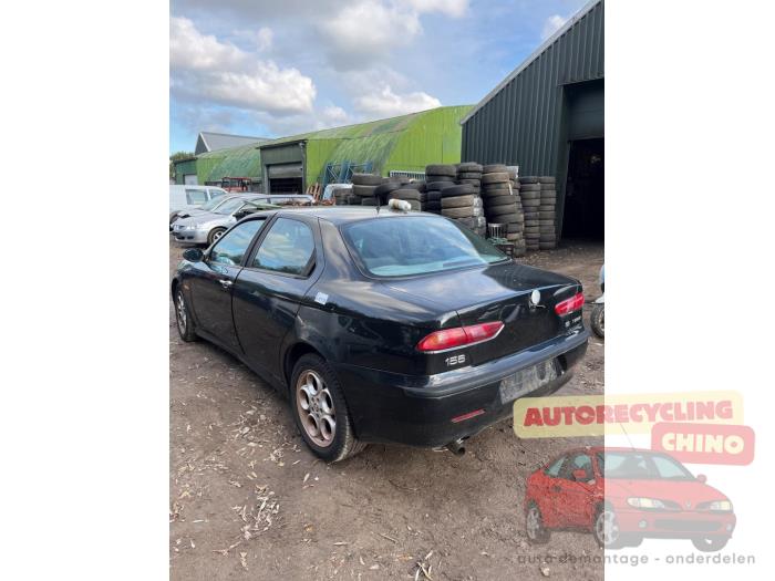 Alfa Romeo 156 1.8 Twin Spark 16V Samochód złomowany (2002, Czarny)