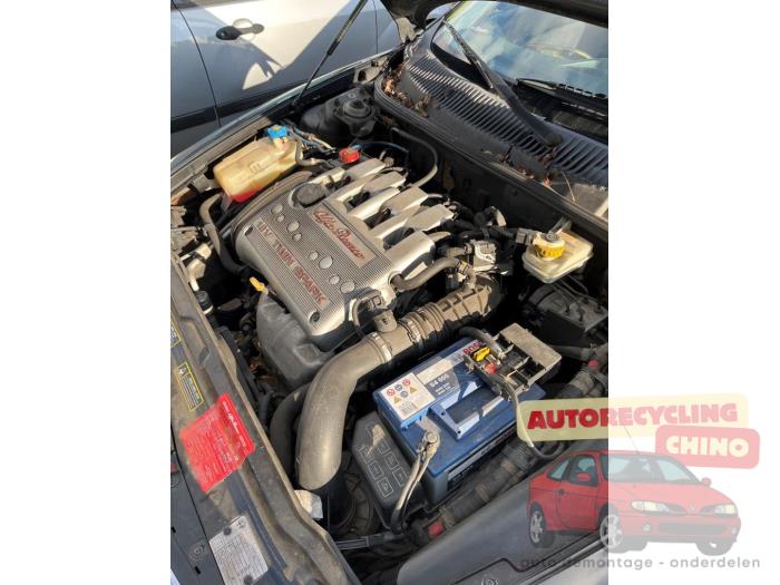 Alfa Romeo 156 1.8 Twin Spark 16V Samochód złomowany (2002, Czarny)