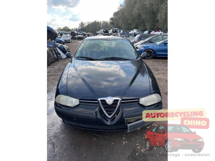 Alfa Romeo 156 1.8 Twin Spark 16V Samochód złomowany (2002, Czarny)