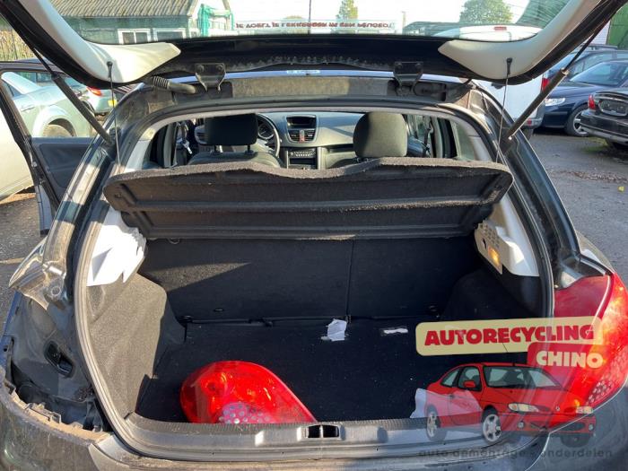 Peugeot 207/207+ 1.4 Vehículo de desguace (2007, Negro)