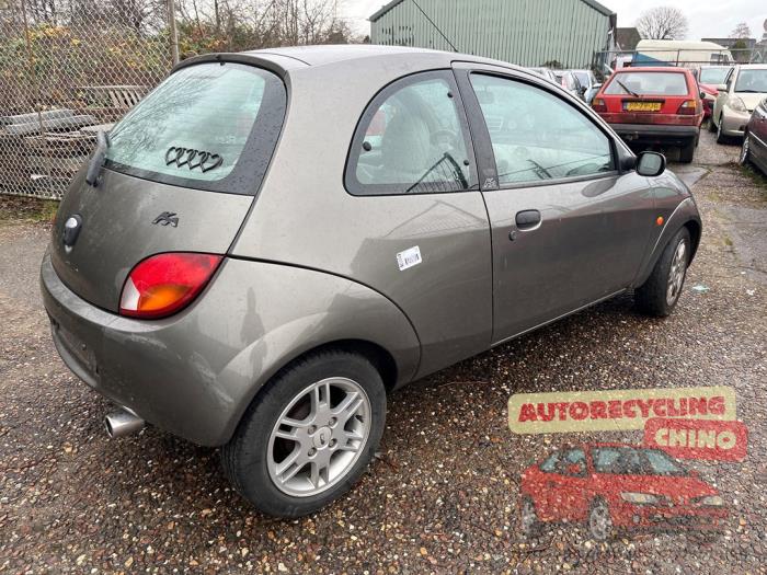 Ford Ka I 1.3i Skrotfordon (2001, BEIGE)