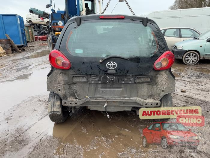 Toyota Aygo 1.0 12V VVT-i Épave (2006, Noir)