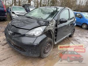 Toyota Aygo 1.0 12V VVT-i Épave (2006, Noir)