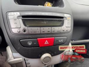 Toyota Aygo 1.0 12V VVT-i Épave (2006, Noir)