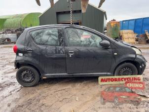 Toyota Aygo 1.0 12V VVT-i Épave (2006, Noir)