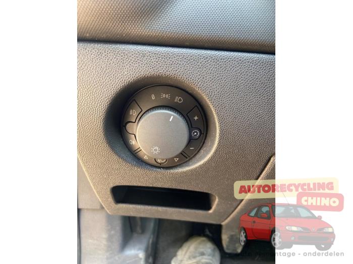 Opel Corsa D 1.4 16V Twinport Skrotfordon (2008, GRIJS)