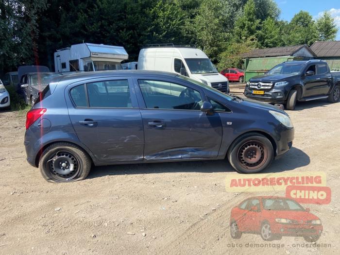 Opel Corsa D 1.4 16V Twinport Skrotfordon (2008, GRIJS)