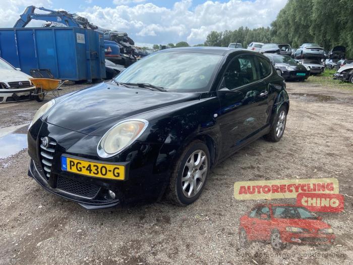 Alfa Romeo MiTo 1.4 16V Vehículo de desguace (2009, Negro)