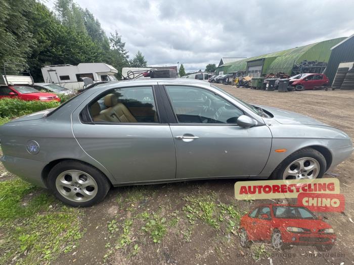 Alfa Romeo 156 1.8 Twin Spark 16V Épave (2003, Gris)