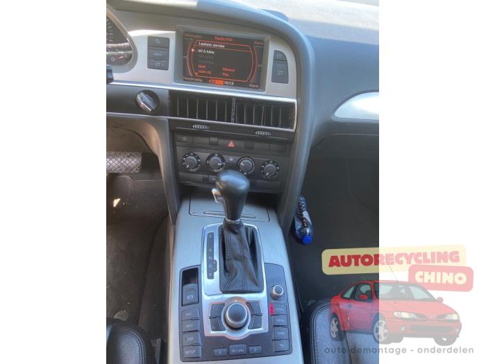 Audi A6 Avant 2.0 T FSI 16V Schnäppchen (2008, Grau)