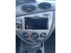 Ford Focus 1 1.6 16V Épave (2002, Gris)