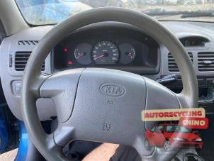 Kia Rio 1.3 Épave (2003, Bleu)