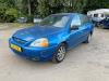 Schrottauto Kia Rio aus 2003