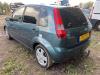 Ford Fiesta 5 1.4 16V Épave (2002, Vert)