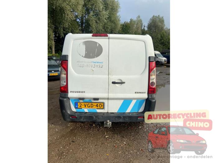 Peugeot Expert 2.0 HDi 120 Épave (2010, Blanc)