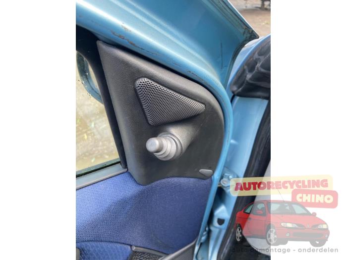 Fiat Punto II 1.2 16V Vehículo de desguace (2001, Azul)