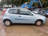 Fiat Punto II 1.2 16V Vehículo de desguace (2001, Azul)