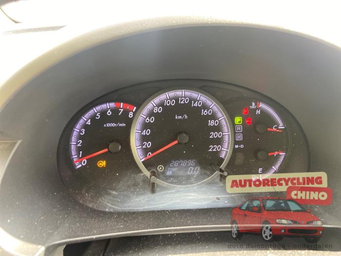 Mazda 5 2.0i 16V Salvage vehicle (2009, Gray)
