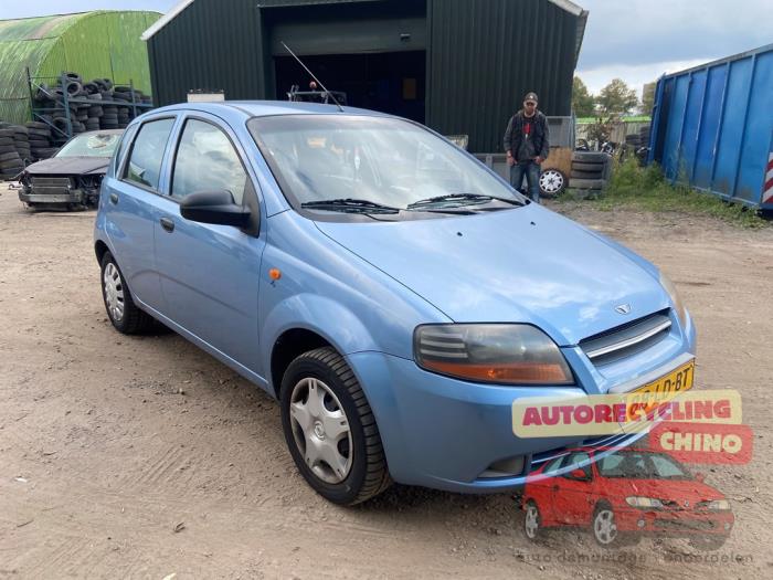 Daewoo Kalos 1.4 Skrotfordon (2002, BLAUW)