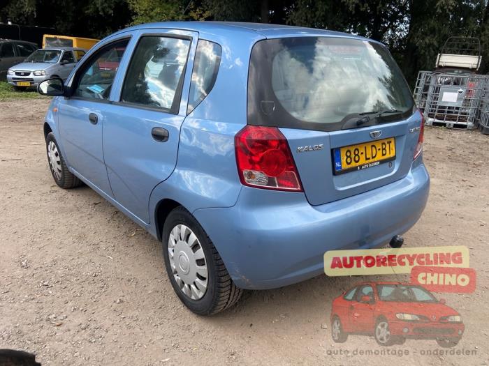Daewoo Kalos 1.4 Skrotfordon (2002, BLAUW)